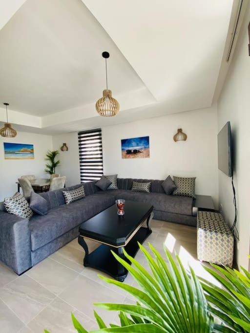 Luxurious Golf & Sea View Beach Apartment With Pool Access - Tamourrit, Taghazout Bay Eksteriør bilde